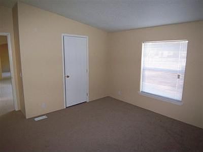 3rd image of 2111 300th Pl