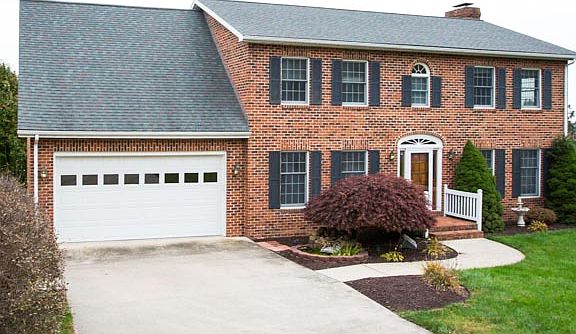 2nd image of 1420 Cumberland Dr
