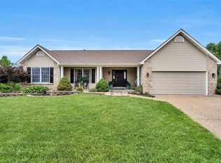 6 Marchand Ct, O'Fallon, MO 63368