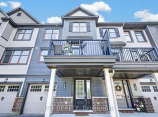 108 Sweetwater Ln, Ottawa, ON K2T0L1