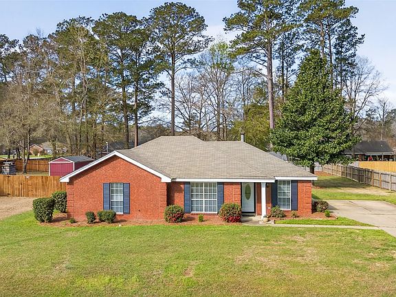 2nd image of 1007 Stableway Rd