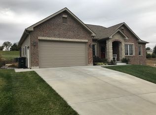 210 Cedar Berry Dr, Washington, MO 63090