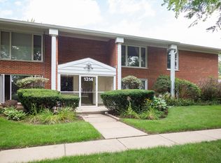 1314 S New Wilke Rd UNIT 1C, Arlington Heights, IL 60005