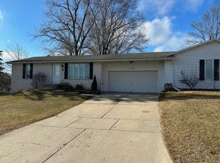 2180 King James Dr, Green Bay, WI 54304