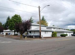 1817 10th St APT 4, Springfield, OR 97477