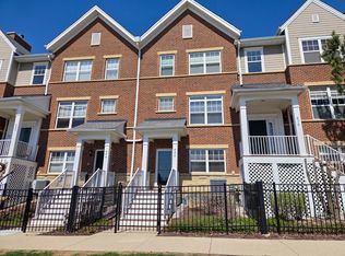 480 W Wood St, Palatine, IL