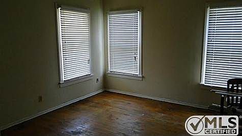 4th image of 4012 Wayside Ave