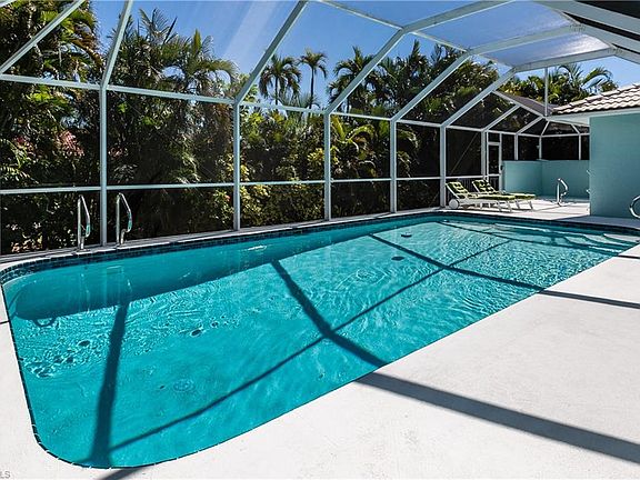 3rd image of 393 Ortega Ln