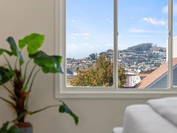 422 Vienna St, San Francisco, CA 94112