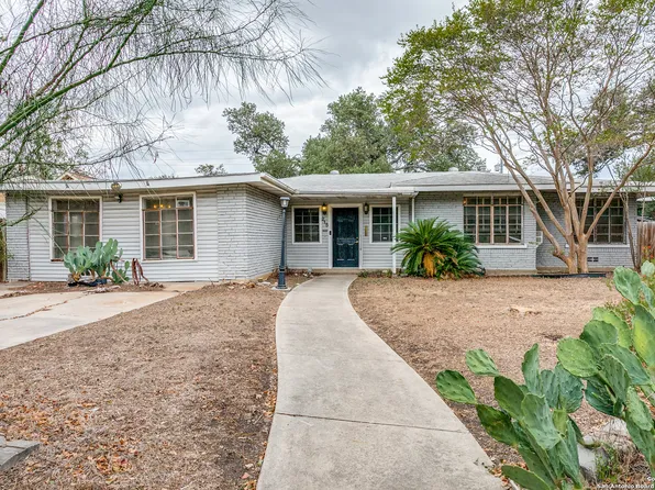 215 OAKLEAF DR, San Antonio, TX 78209