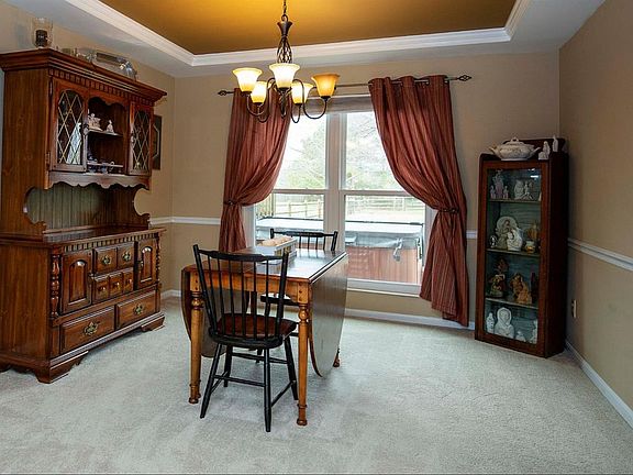 5th image of 7985 Tylers Way