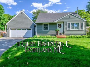 11 Glen Haven Rd E, Portland, ME 04102