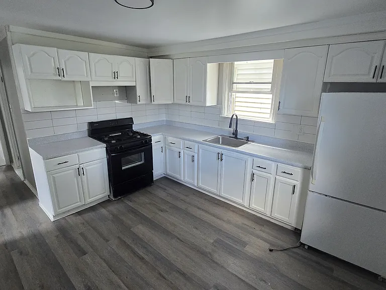 49 Norwood St #2 — Photo 4