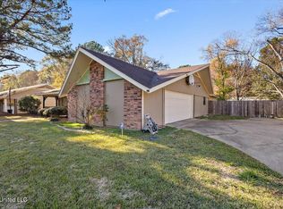 144 Riviera Dr, Jackson, MS 39211