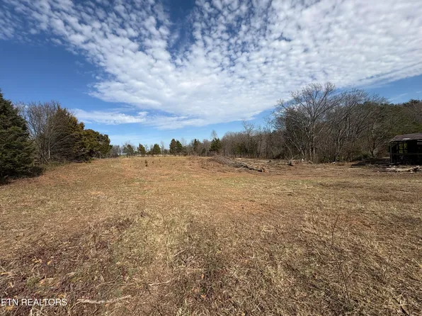 150 Copenhaver Rd, Lenoir City, TN 37771