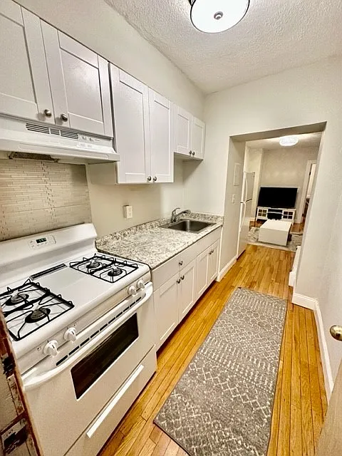 21 Sheafe St #4