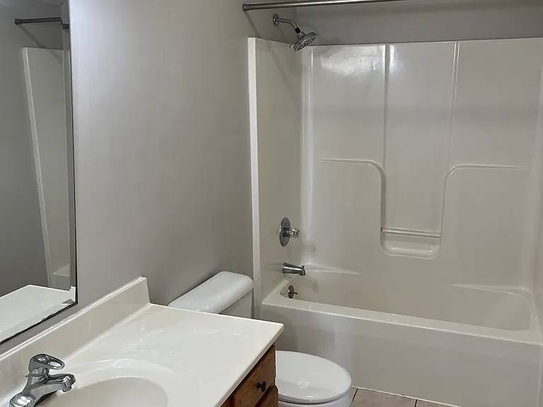 2605 Widaman St — Photo 9