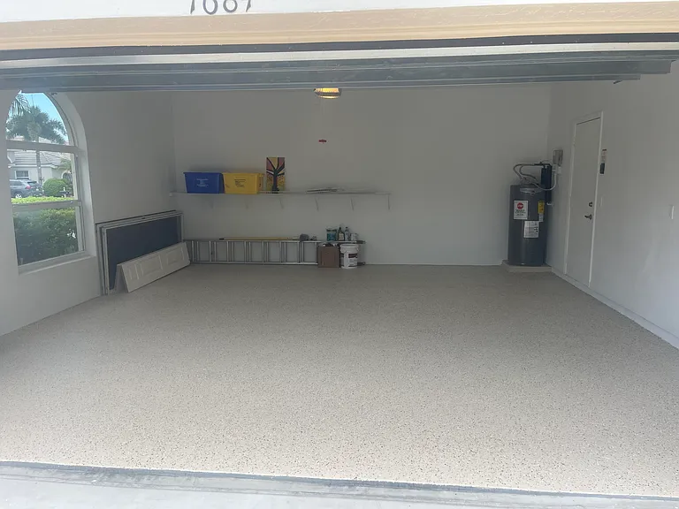 7684 Doubleton Dr — Photo 31