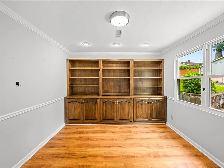 119 Newberry Cir — Photo 31