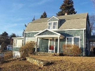 Beautiful Colonial with boathouse beneath!