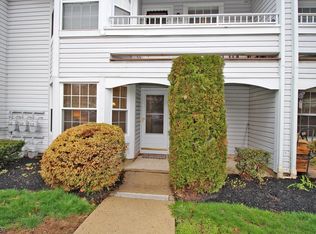 21 Oswestry Way, Somerset, NJ 08873