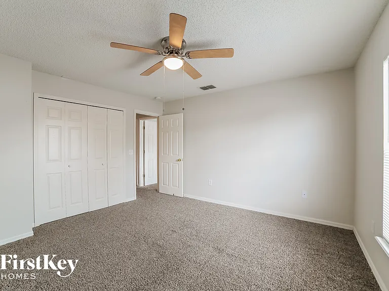 12742 Lake Vista Dr — Photo 13