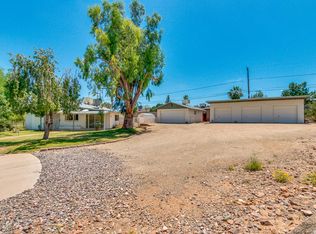 1923 E Camino De Los Ranchos, Phoenix, AZ 85022