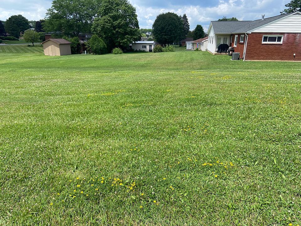 1st image of Maple Ave