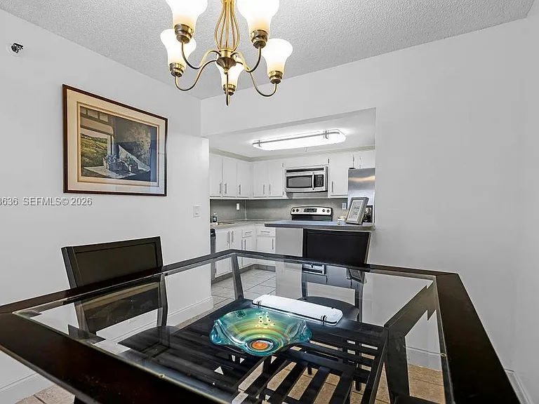 2625 Collins Ave #702 — Photo 7