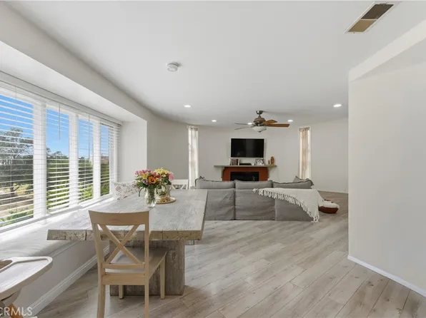 1307 Shadow Ln Unit D, Fullerton, CA 92831