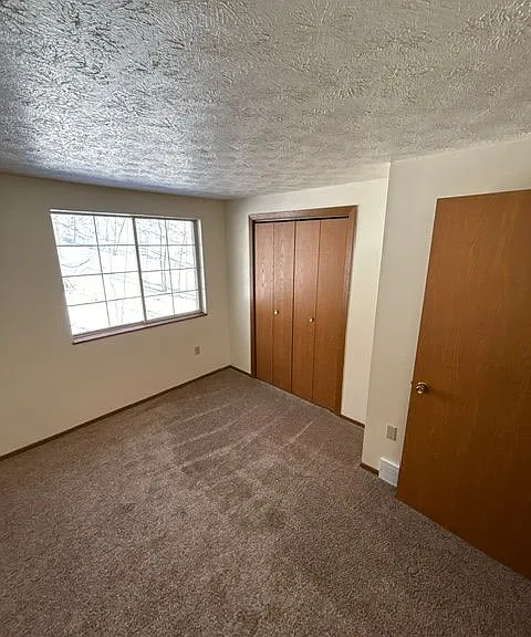 29 Foxglove Dr #0 — Photo 8