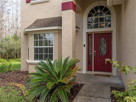 4th image of 19335 Aqua Springs Dr