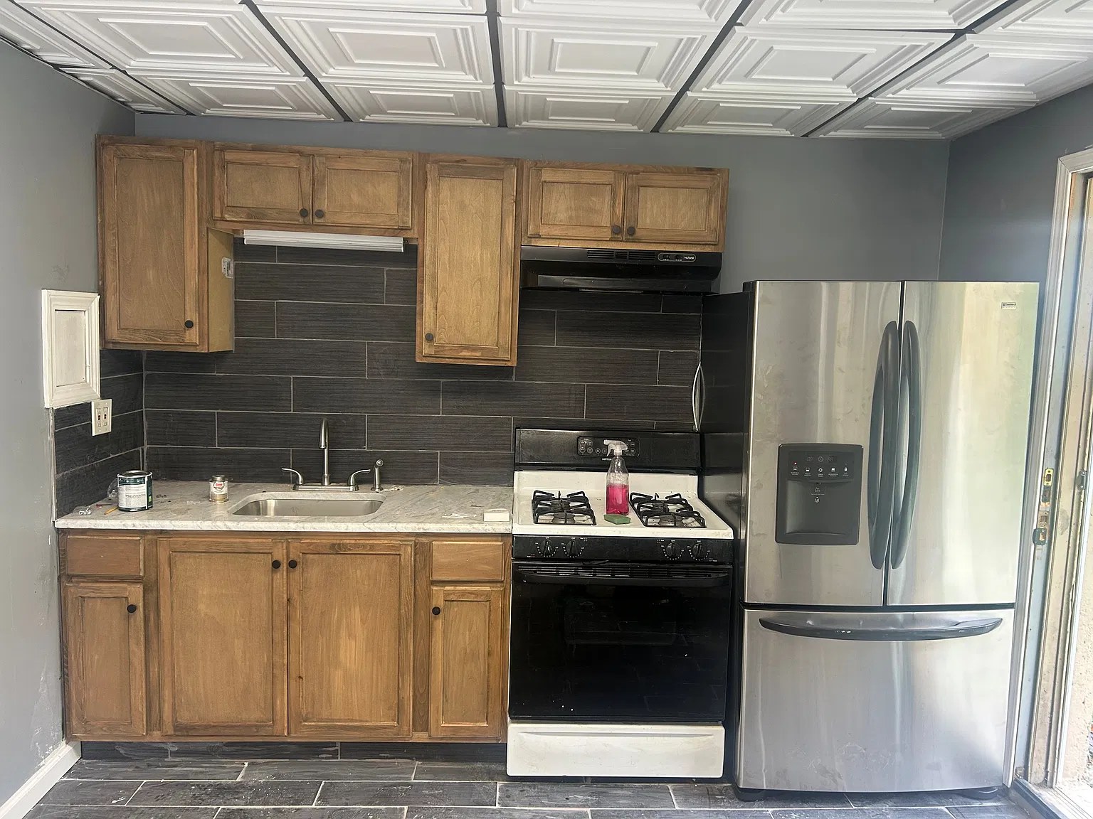 1 bed, 420 sqft, $825 — Photo 3