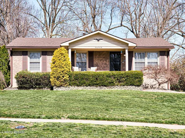 9110 Wanlou Dr, Louisville, KY 40272