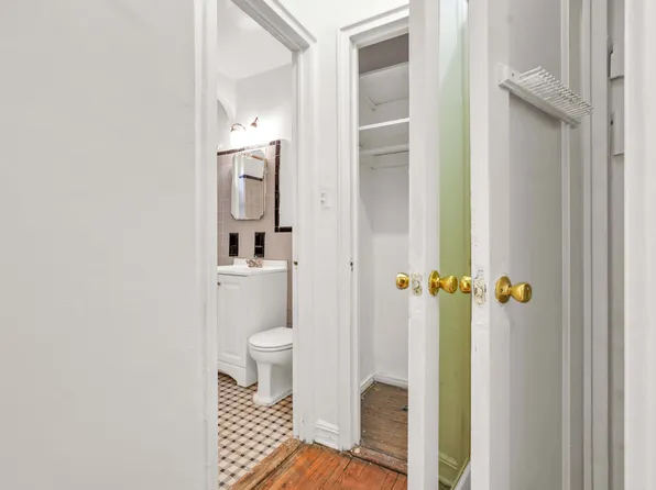 106-15 Queens Boulevard image 21 of 22