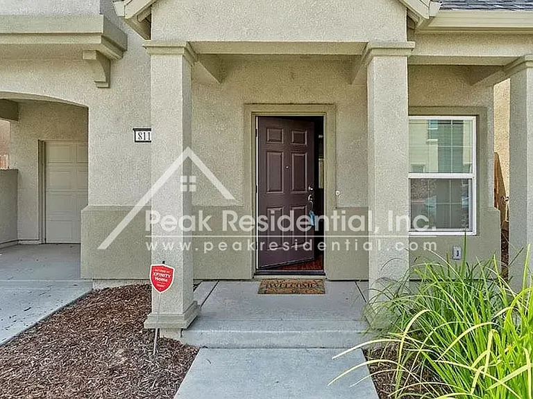 8112 Creeping Willow Ln — Photo 3