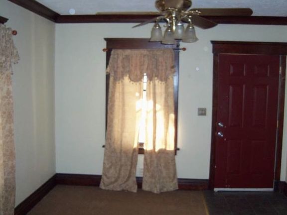 3rd image of 1316 Vermont Ave