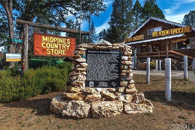 Midpines, California