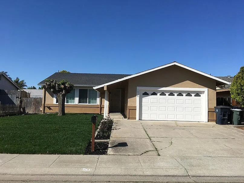 1831 Alegre Dr photo 1