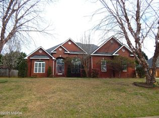 124 Havelock Cir, Warner Robins, GA 31088