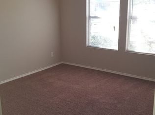 5104 Royal Burgess Dr, Fort Worth, TX 76135