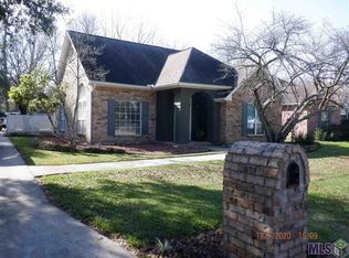 18105 Wood Haven Dr, Prairieville, LA 70769