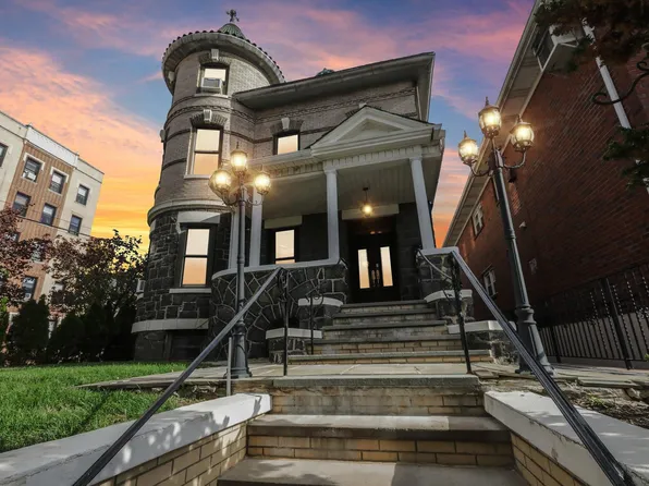 7722 Broadway image 42 of 47