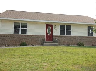 110 Lois Ln, Arena, WI 53503