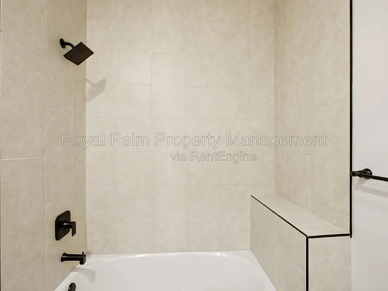 2616 NW 9th Ave — Photo 18