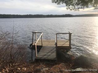 132 Thomas Pond Ter, Raymond, ME 04071