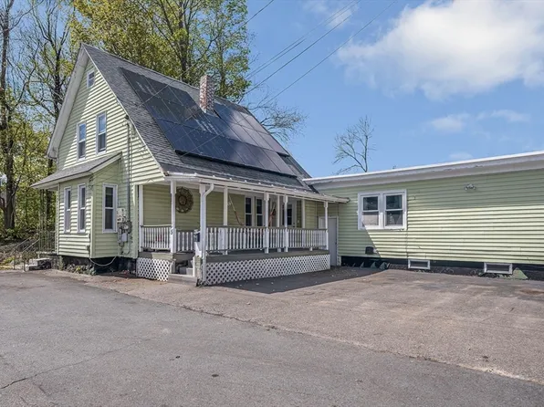 5 Ready Ave, Lowell, MA 01854