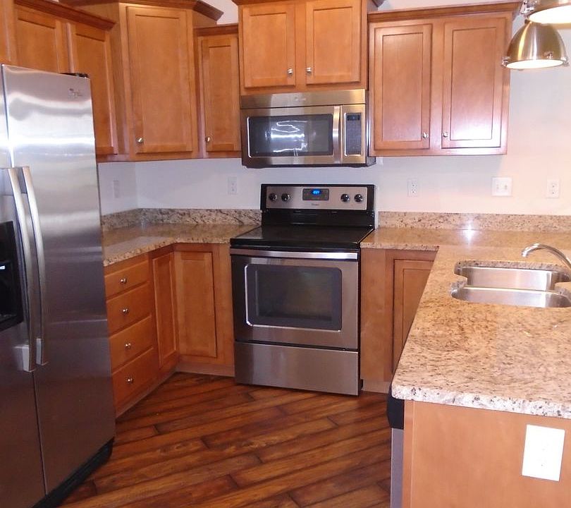 2525 Bellerive 2525 Bellerive Dr Manhattan KS Zillow