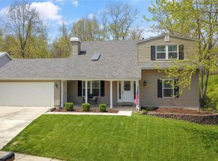 829 Dinard Dr, Ballwin, MO