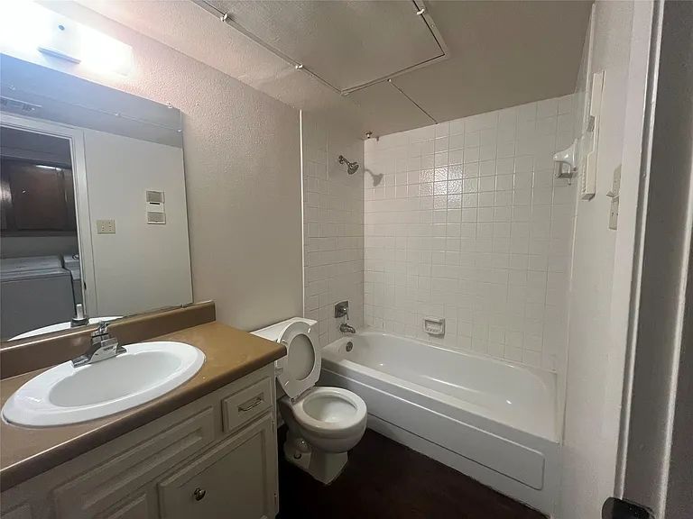 8529 Hearth Dr #34 — Photo 7